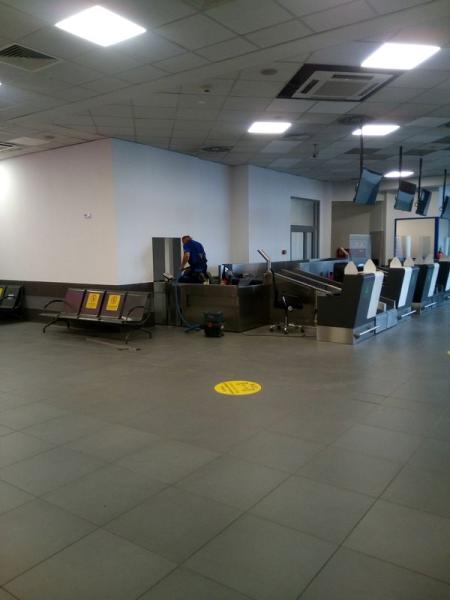 stanowisko odprawy bagażu 6